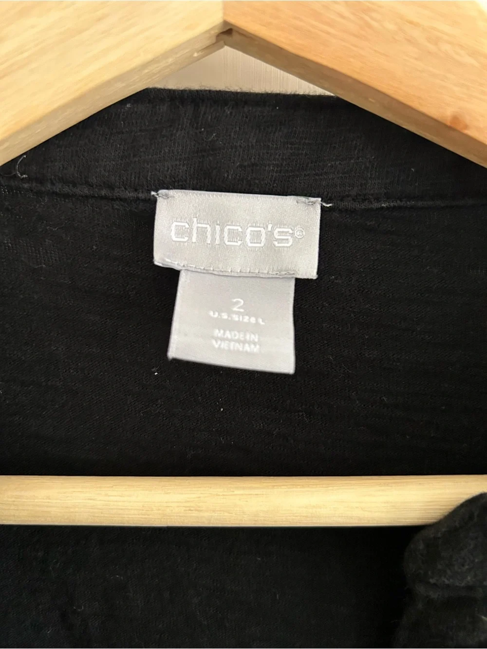 Chico's Black Sleeveless Split V Tunic Tank - Picture 3 of 4